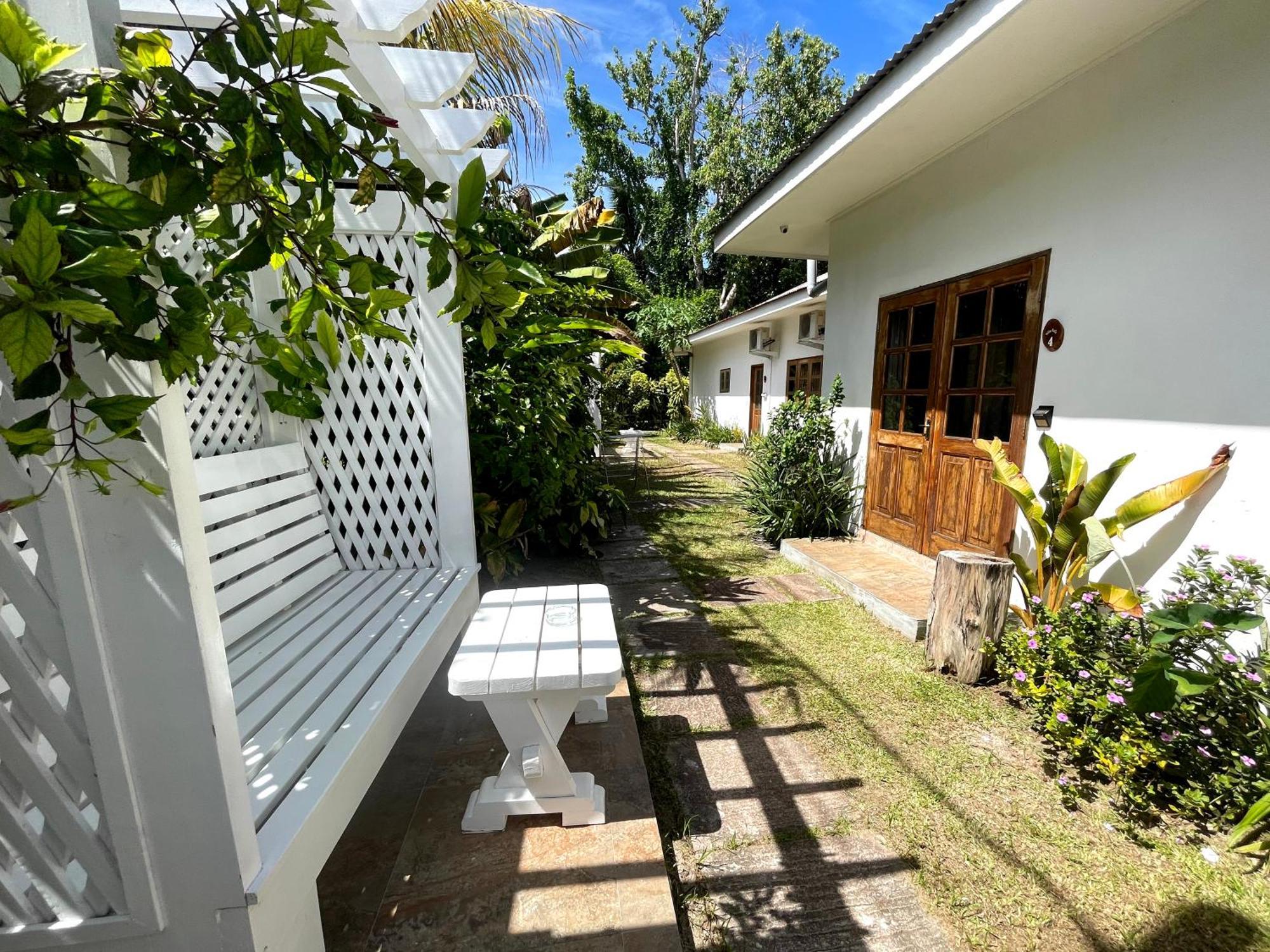 Villa Rafia Baie Sainte Anne Exteriér fotografie