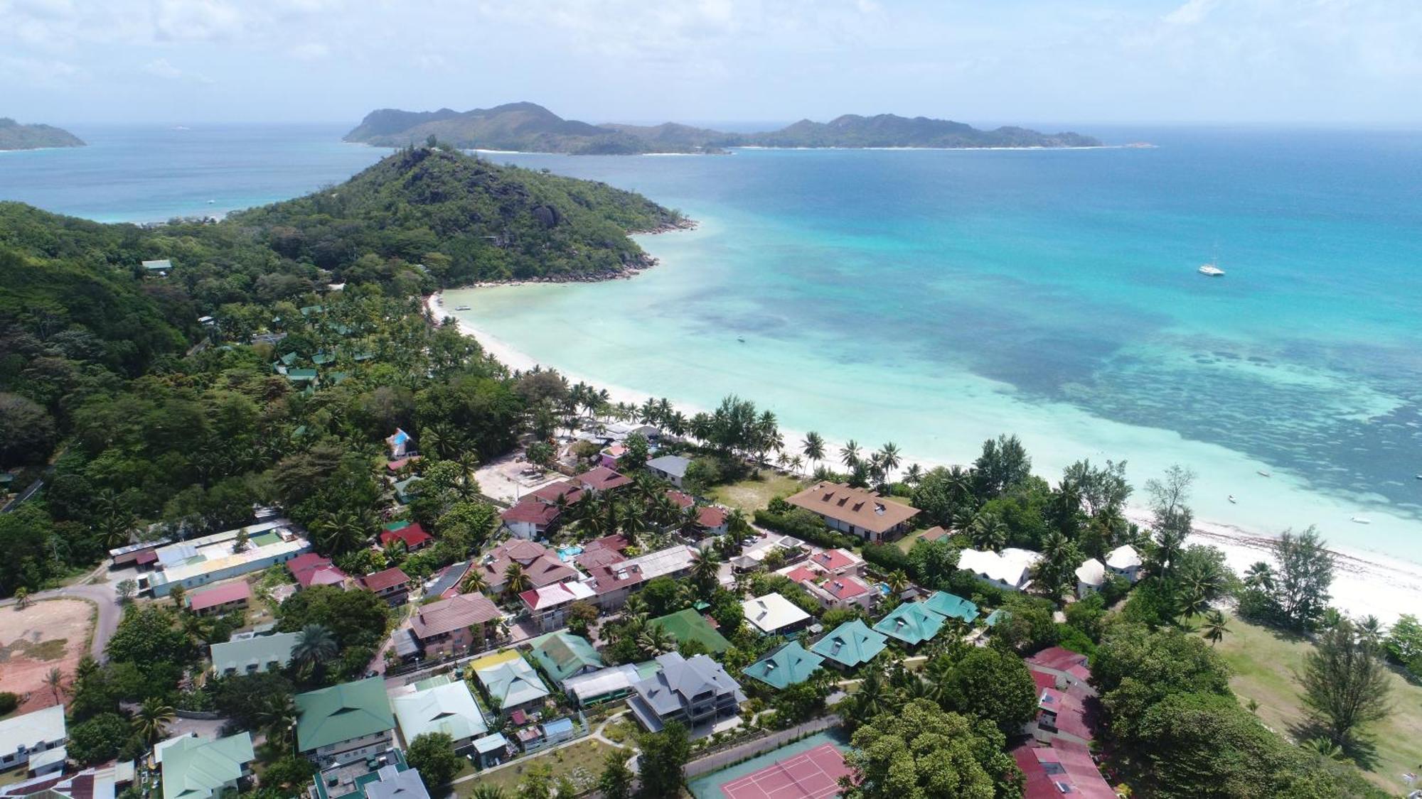 Villa Rafia Baie Sainte Anne Exteriér fotografie
