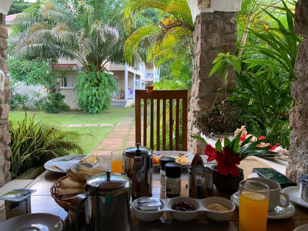 Villa Rafia Baie Sainte Anne Exteriér fotografie