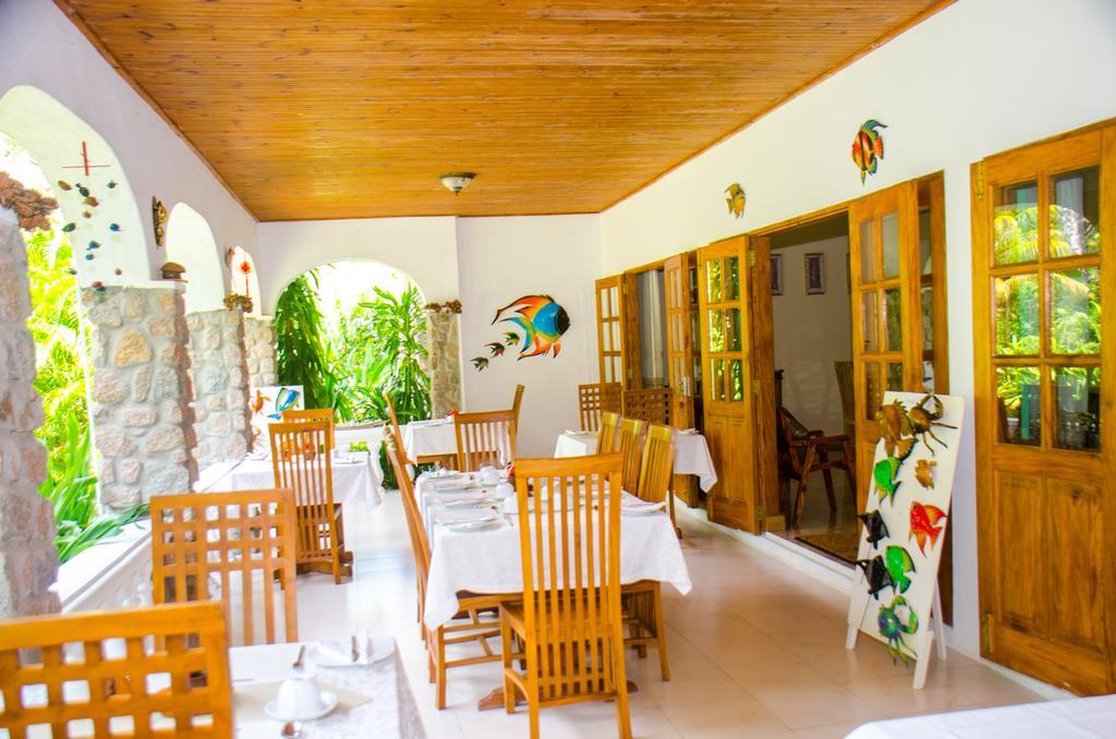 Villa Rafia Baie Sainte Anne Exteriér fotografie