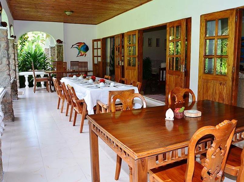 Villa Rafia Baie Sainte Anne Exteriér fotografie